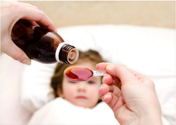 Cách cho trẻ uống thuốc an toàn và hiệu quả
