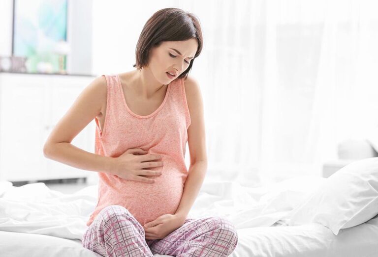 Tại sao rau bong non trong giai đoạn 3 tháng cuối rất nguy hiểm đối với mẹ và con