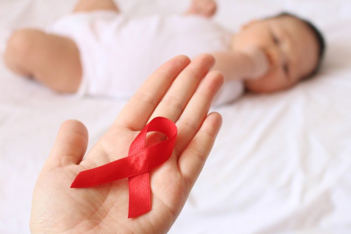 Dấu hiệu trẻ em bị nhiễm HIV