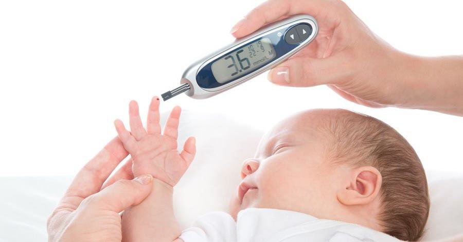 Hạ đường huyết ở trẻ sơ sinh: Dấu hiệu và xử trí