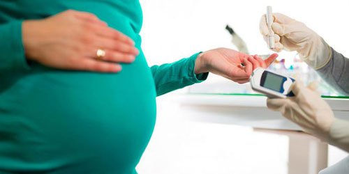 Những vấn đề của trẻ sinh ra từ bà mẹ bị tiểu đường thai kỳ