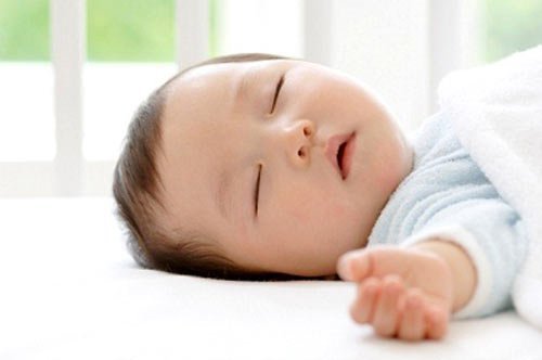 Trẻ sơ sinh nào dễ bị hạ đường huyết?