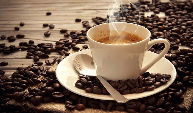 Quá liều Caffeine: Nguyên nhân, triệu chứng và điều trị