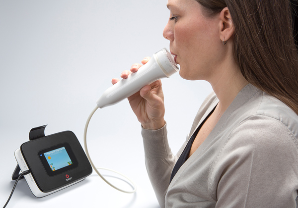 Vì sao phải đo nồng độ NO trong khí thở khi chẩn đoán bệnh hen phế quản?