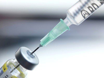 Vắc-xin viêm não Nhật Bản tiêm mũi 3 bỏ qua mũi 2 có làm sao không?
