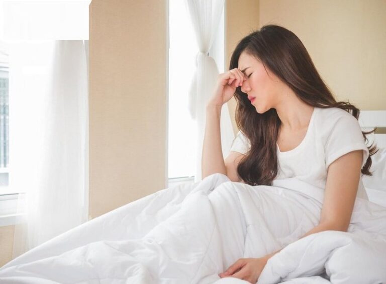 Mất ngủ, chóng mặt, đau vùng thắt lưng là biểu hiện của bệnh gì?